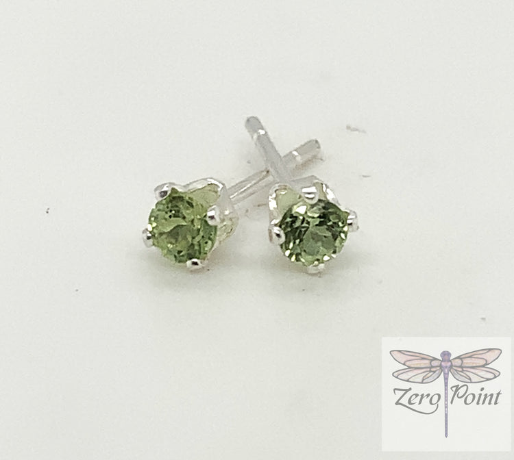 Peridot Stud Earrings - Zero Point Crystals