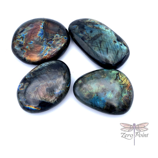 Labradorite Pebble 2.5-3" - Zero Point Crystals